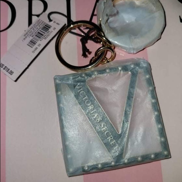 Victoria's Secret Accessories - Victoria Secret Keychain New